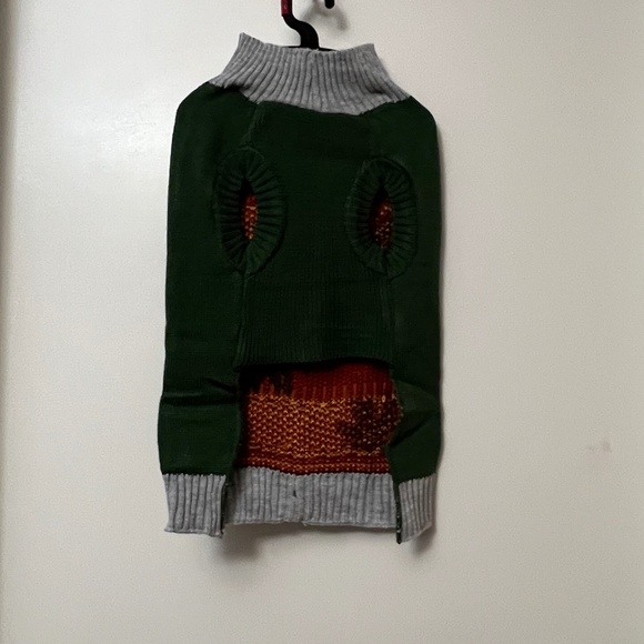 Bailey & Bella. Warm sweater for pet.   "NEW" - Picture 2 of 5